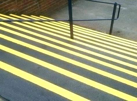 Anti Slip Stair Nosing Paint Strip (Yellow/Black)